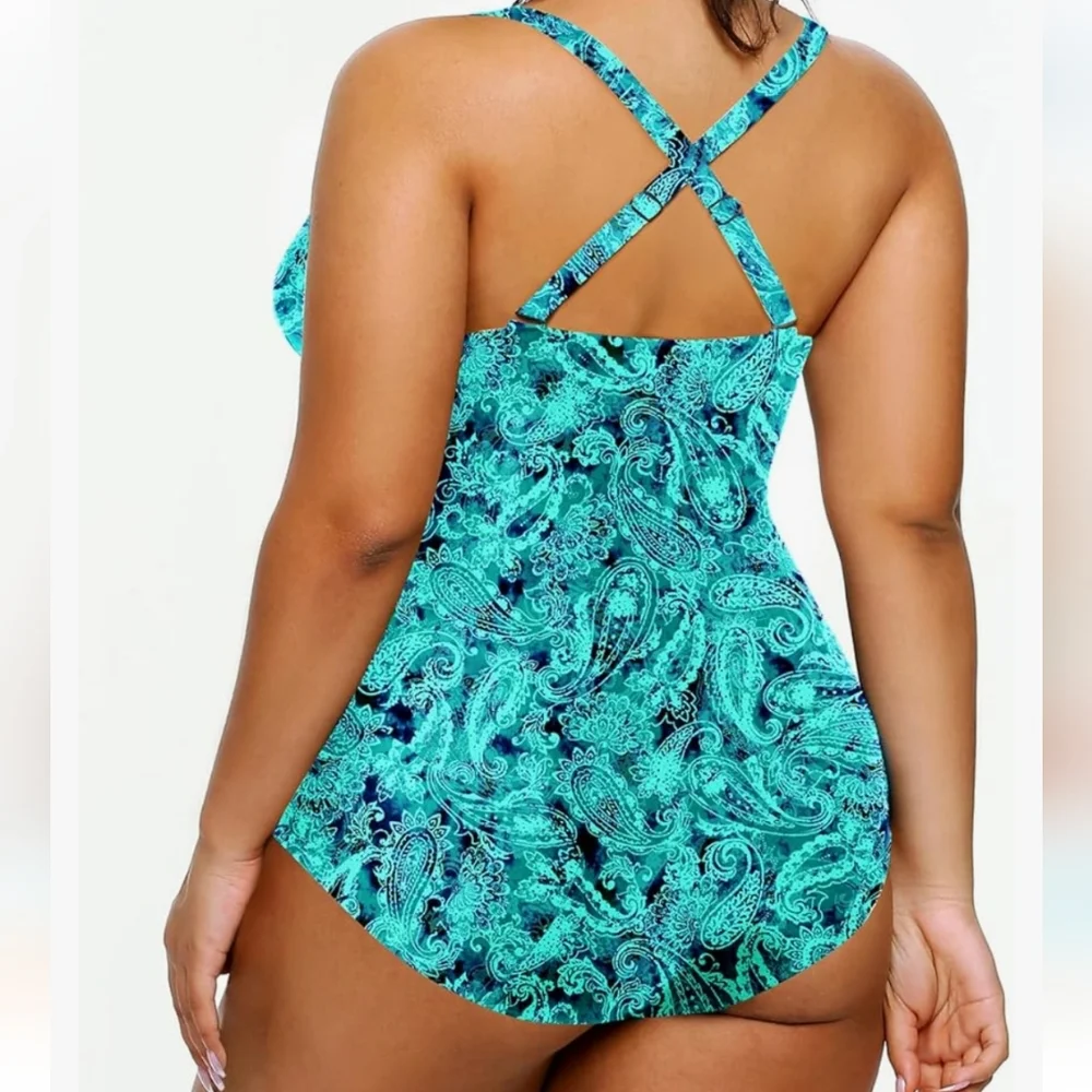 AQUA EVE PLUS SIZE Criss Cross Ruched Tummy Control Swimsuit - Picture 2 of 5
